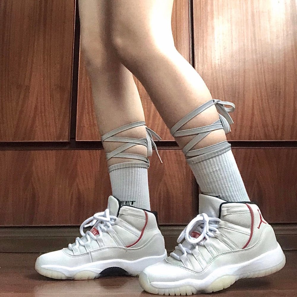 Air Jordan 11 ‘Platinum Tint’ 378037-016